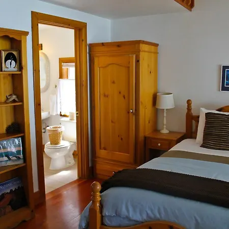 Lost Whale Inn-2