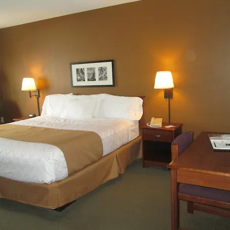 Americinn By Wyndham Charlevoix-2
