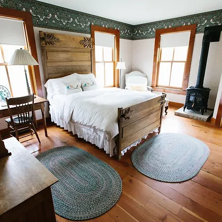 Round Barn Farm B & B Event Center-2