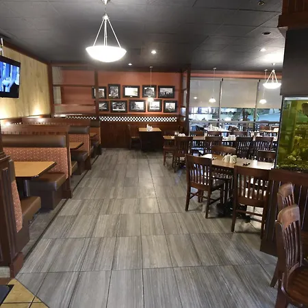 Tropical Inn - North Battleford-3