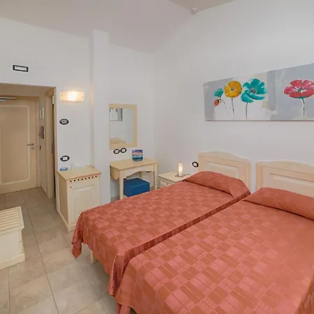 Hotel Ristorante Il Vascello-3