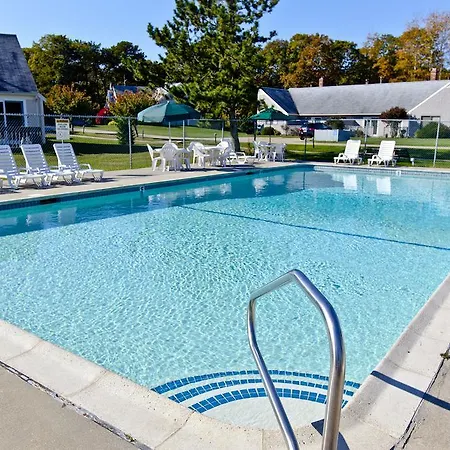 Brewster Green Resort-3