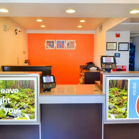 Motel 6 - Santa Nella, On I-5-2