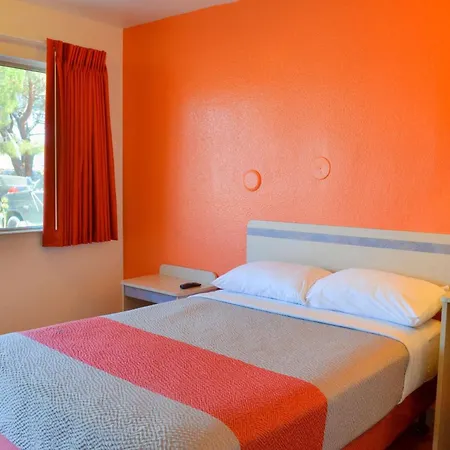 Motel 6 - Santa Nella, On I-5-3