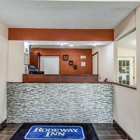 Rodeway Inn-2