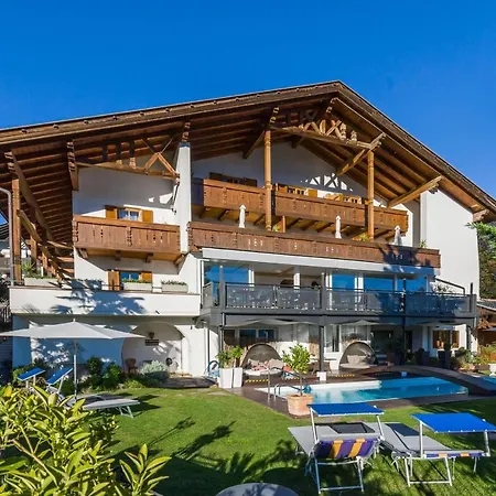 Hotel Alpenhof-2