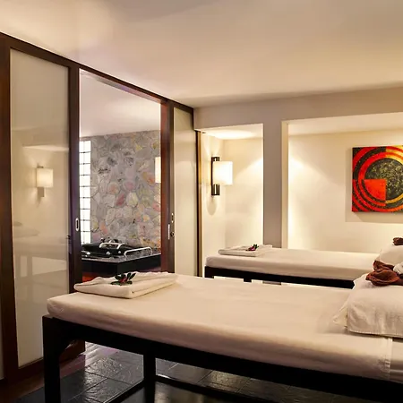 Radisson Resort And Suites Phuket-2