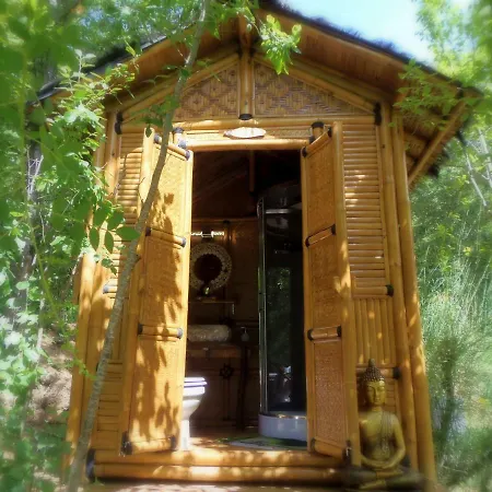 Domaine de l'Insolite-2