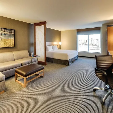 Hyatt Place Edmonton West-3