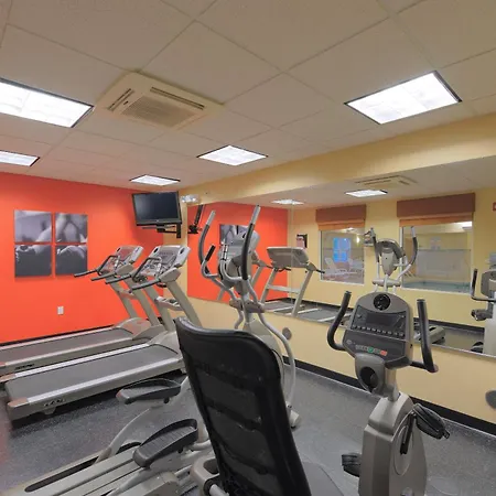 Country Inn & Suites By Radisson, Rossford - Toledo South-3