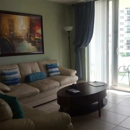 Tides Apt On Hollywood Beach-3