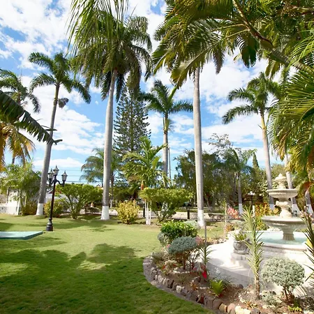 Seagarden Beach Resort-3