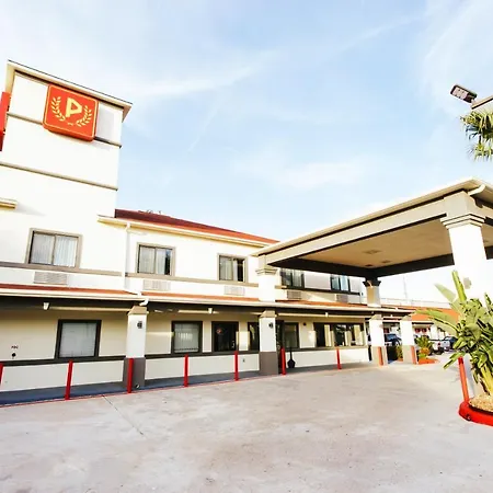 Palace Inn Tx-249-3
