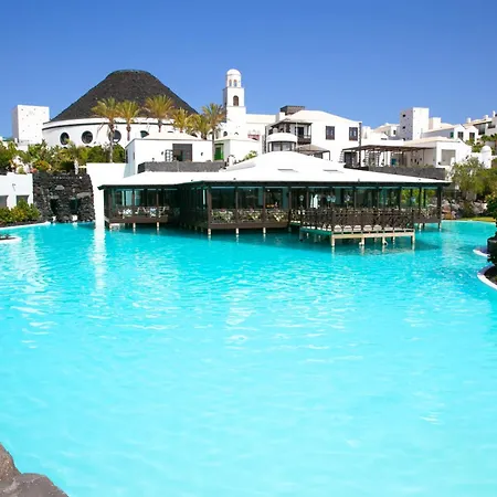 Hotel Livvo Volcan Lanzarote-2