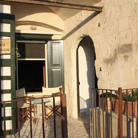 Locus Amoenus-2