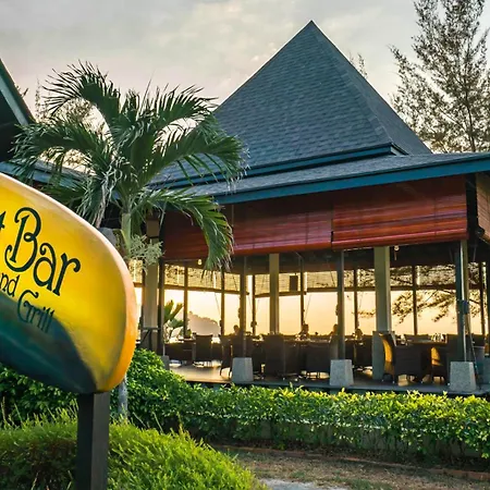 Nexus Resort & Spa Karambunai-3