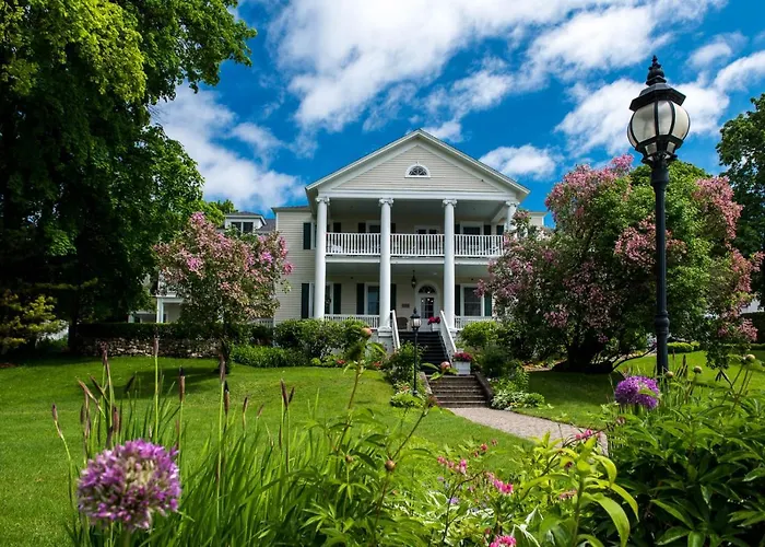 Harbour View Inn