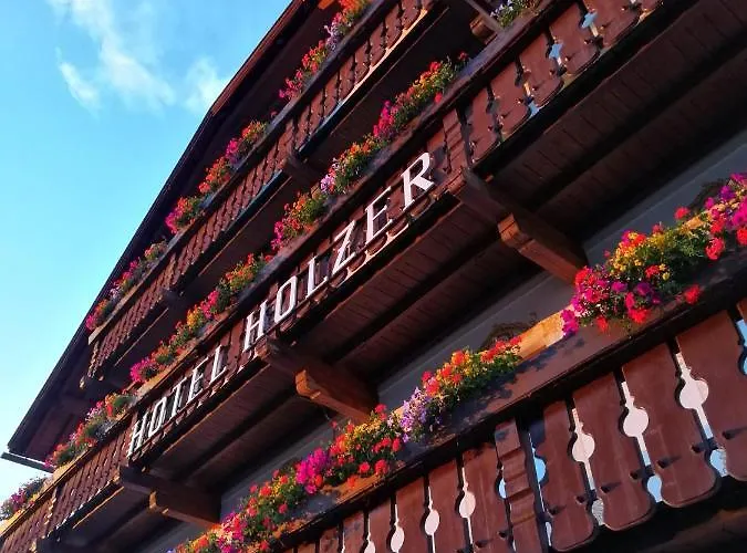 Hotel Holzer Sexten