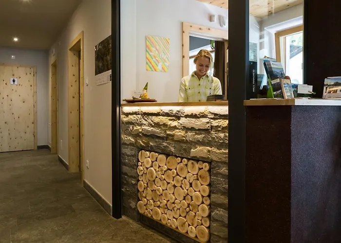 Hotel Restaurant Rosmarie Pfelders