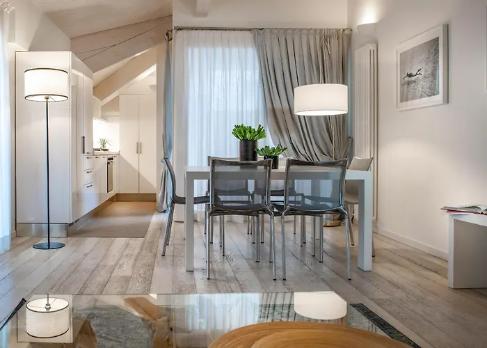 Residence Lungomare - Charming Apartments