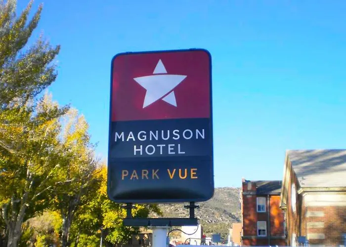 Magnuson Hotel Park Vue