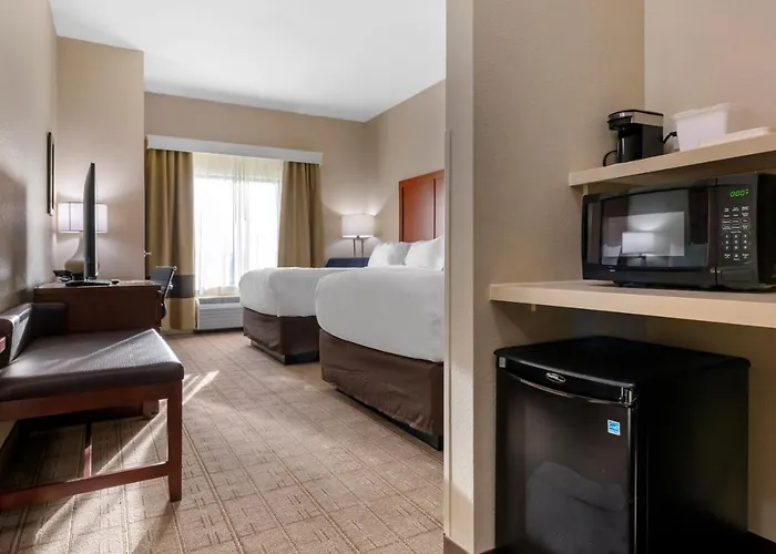 Comfort Inn & Suites North Mankato