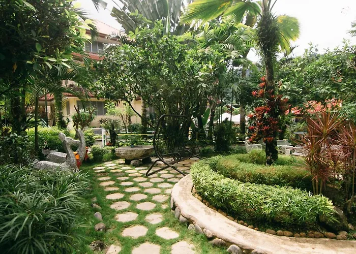Palm Grove Hot Springs And Mountain Resort