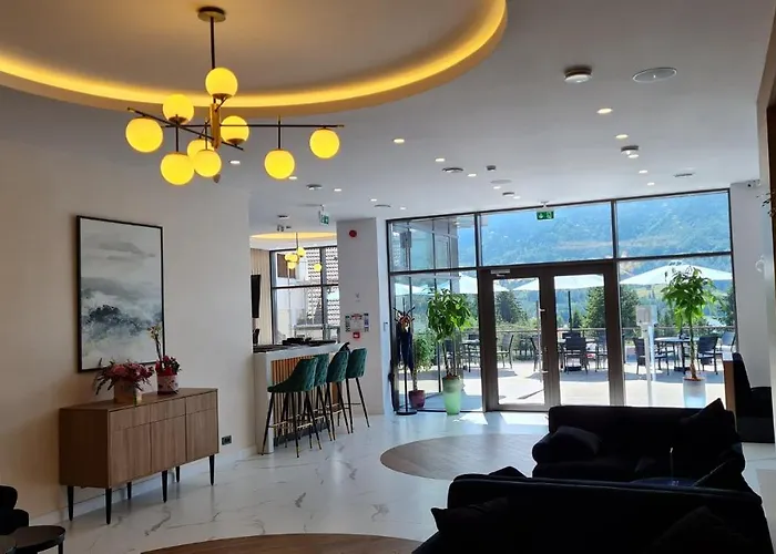 Panoramic Colibita Hotel