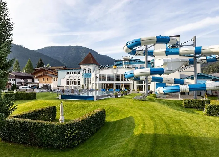 Schlosshotel Lacknerhof Flachau