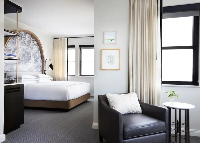 Kimpton Cottonwood Hotel By Ihg Omaha