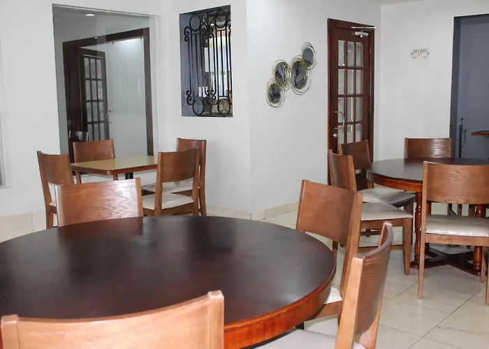 Hotel Adriana