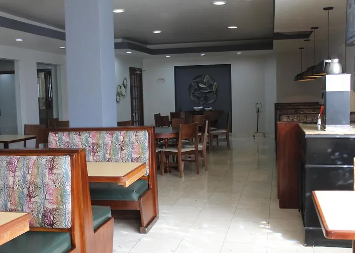 Hotel Adriana