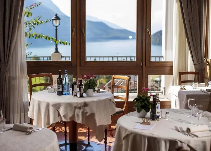 Ariston Lake View Hotel Molveno