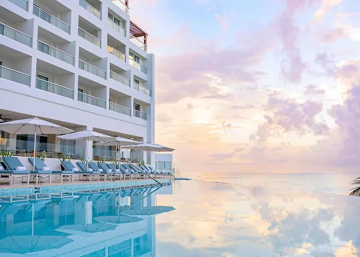 Sun Palace (Adults Only)