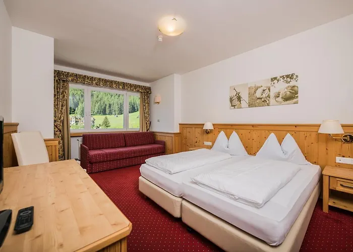 Hotel Waldheim Sexten