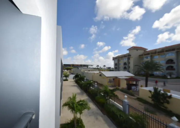 Arena Condos Aruba - Few Steps From Eagle Beach! Palm Beach