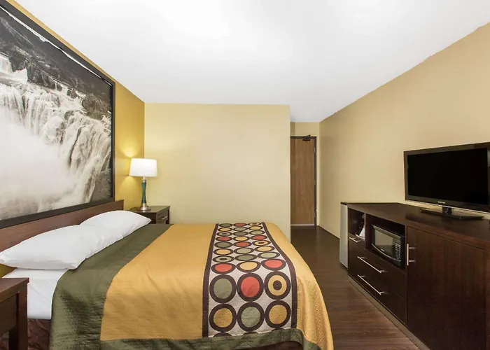 Super 8 By Wyndham Nampa