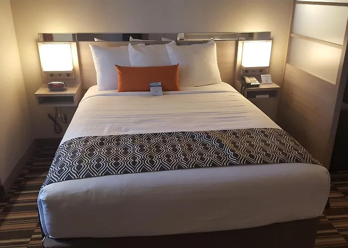 Microtel Inn & Suites By Wyndham Perry