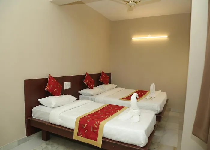 Soundarya Hotel