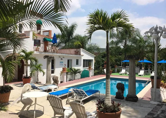 Hotel Bajo el Volcan