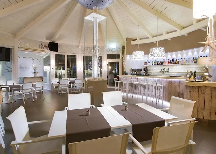 Hotel Pacific
