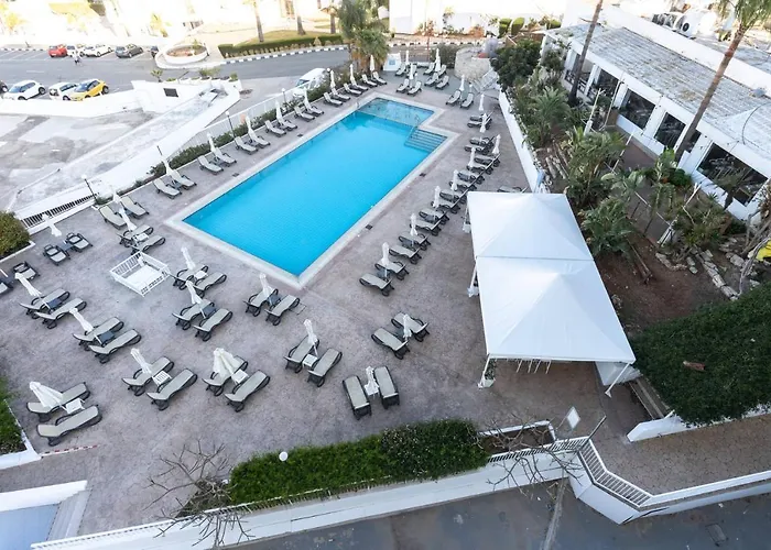 Vrissaki Hotel Apartments