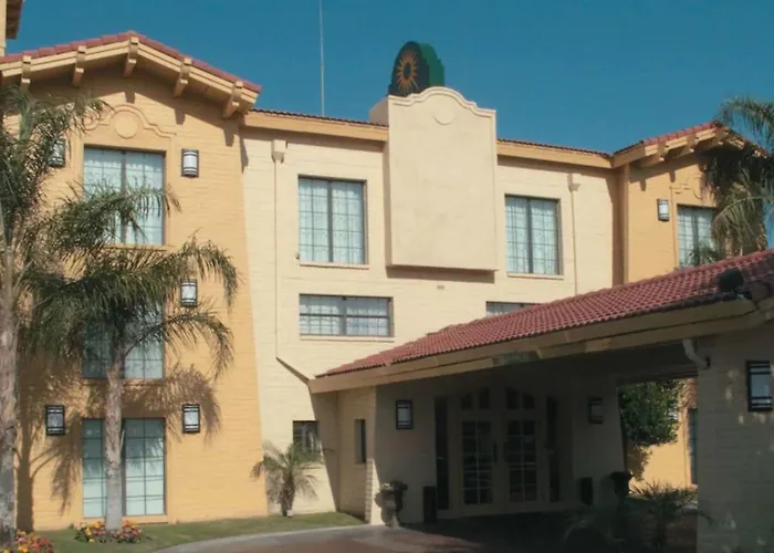 La Quinta Inn By Wyndham Bakersfield South