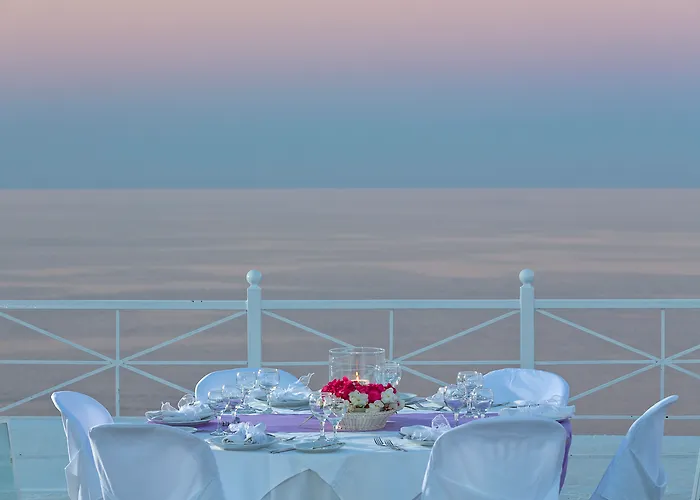 Peninsula Resort & Spa