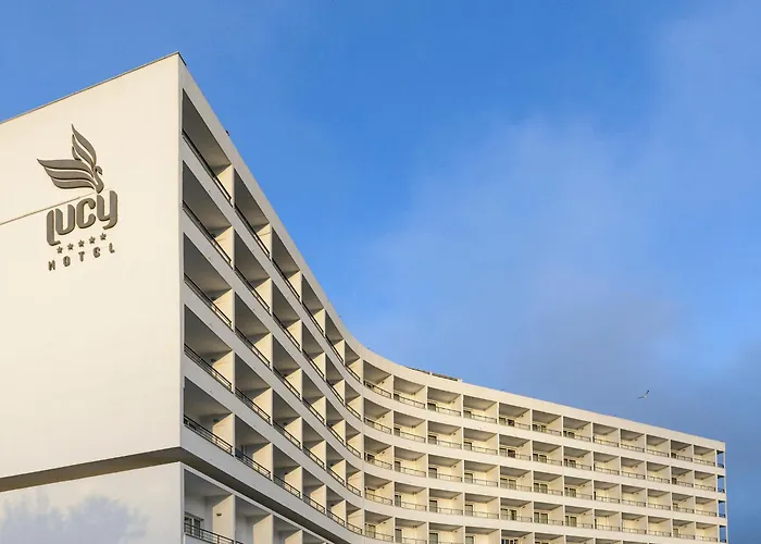 Lucy Hotel