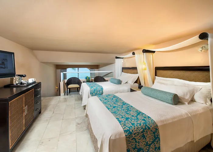 Cozumel Palace