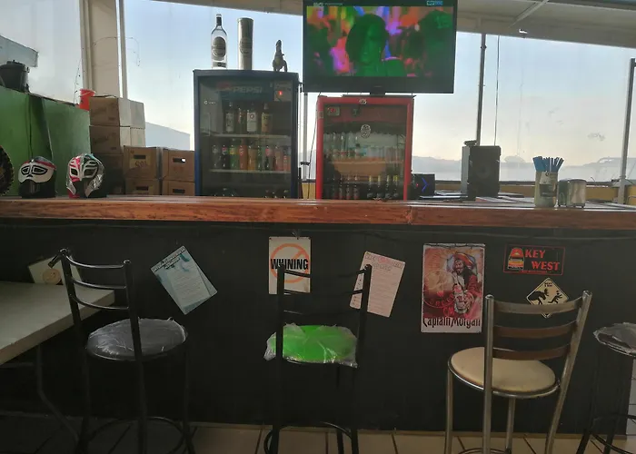 Hotel Amigo Suites