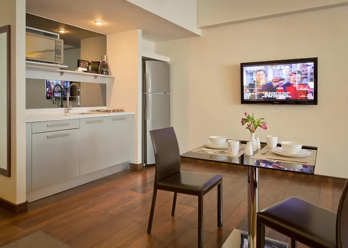 Las Suites Campos Eliseos