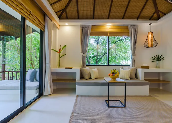 Paradise Beach Resort, Koh Samui - SHA Extra Plus Mae Nam