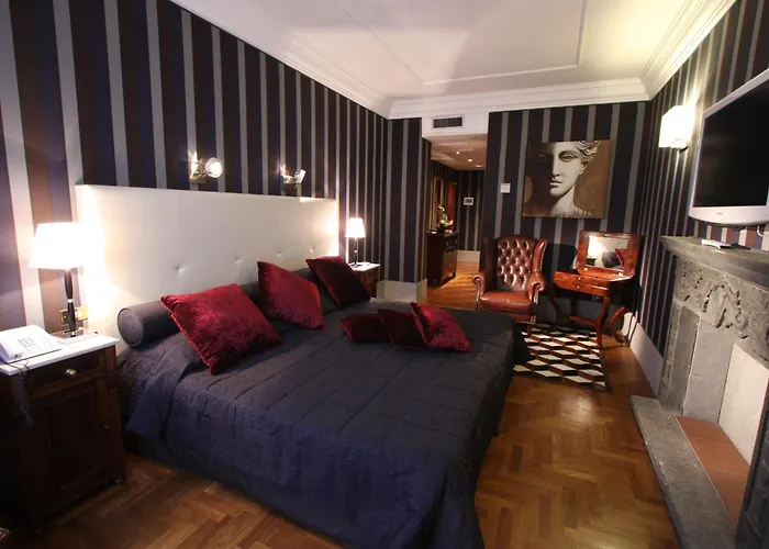 The Inn At The Spanish Steps